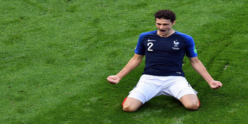 Hậu vệ xuất sắc nhất - Benjamin Pavard
