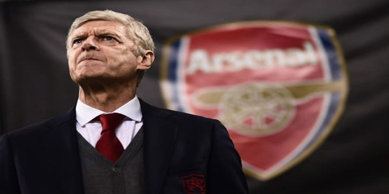 HLV xuất sắc nhất - Arsène Wenger