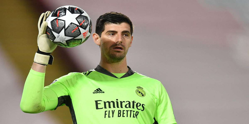 Thủ môn huyền thoại Chelsea - Thibaut Courtois