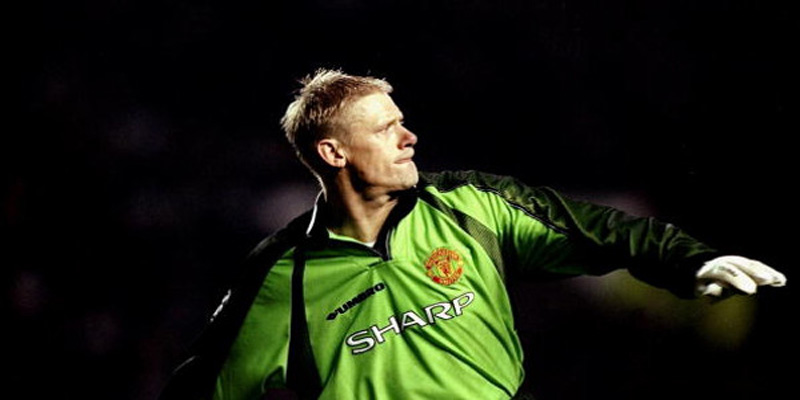Thủ môn huyền thoại Manchester United - Peter Schmeichel